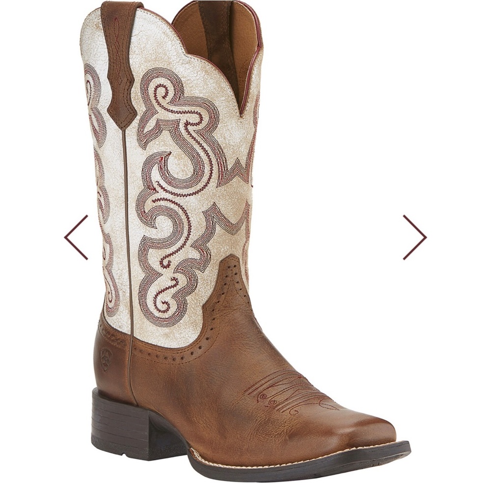 ARIAT cowgirl boots